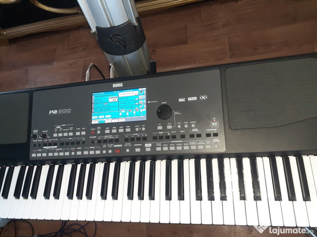 Vând korg pa 600