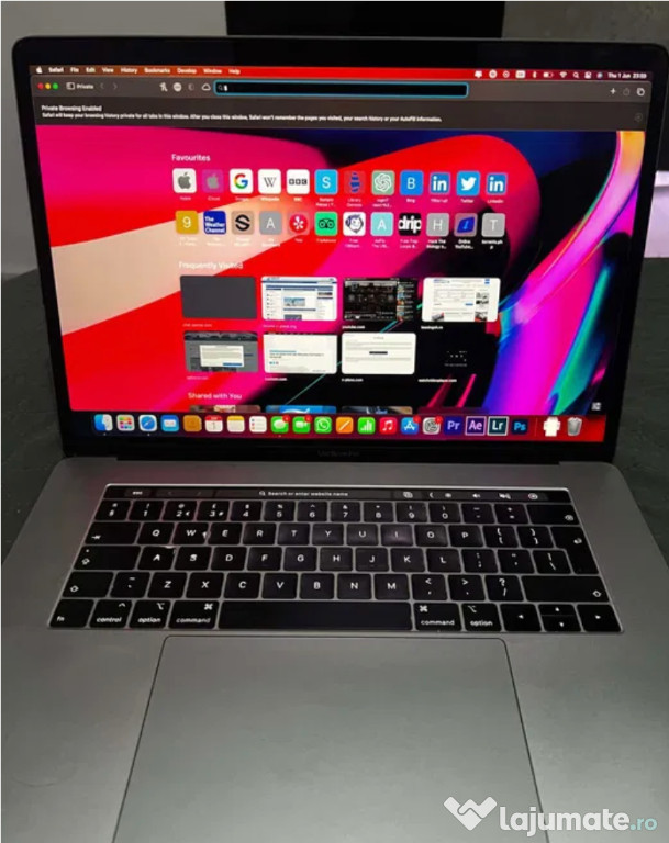 Apple Macbook Pro 2.2 GHz 6-Core Intel Core i7, 15 inch, 201