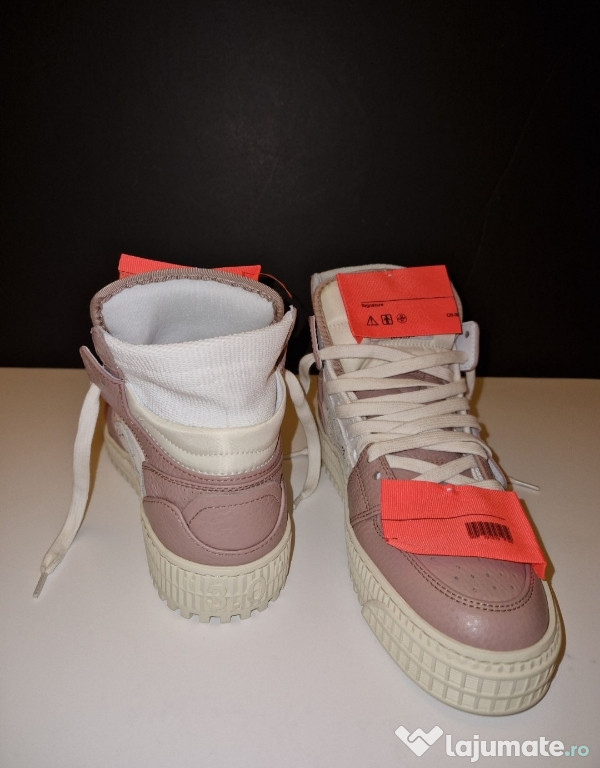 Off-White 36 Sneakers