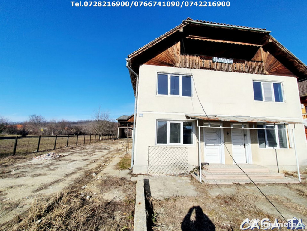 Casa P+1, situata în Balesti-Ceauru, Str. Trandafirilor