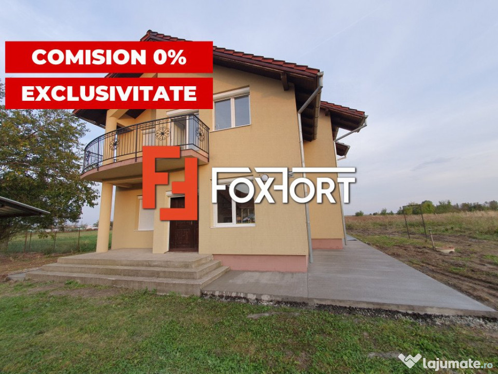 Vila cu 5 camere, 236 mp, teren 5805 mp, gaz, Brestea - Dent