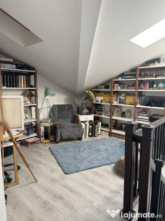 Apartament 3 camere, pe doua nivele,Sânpetru