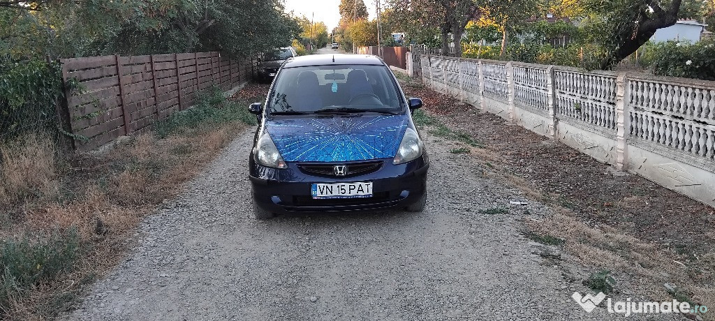 Honda Jazz benzina