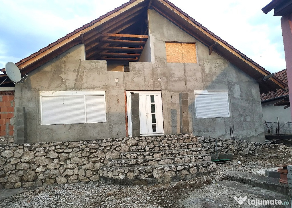 Casa de vânzare in Ciumbrud municipiul Aiud