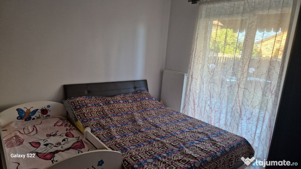 Proprietar vand apartament