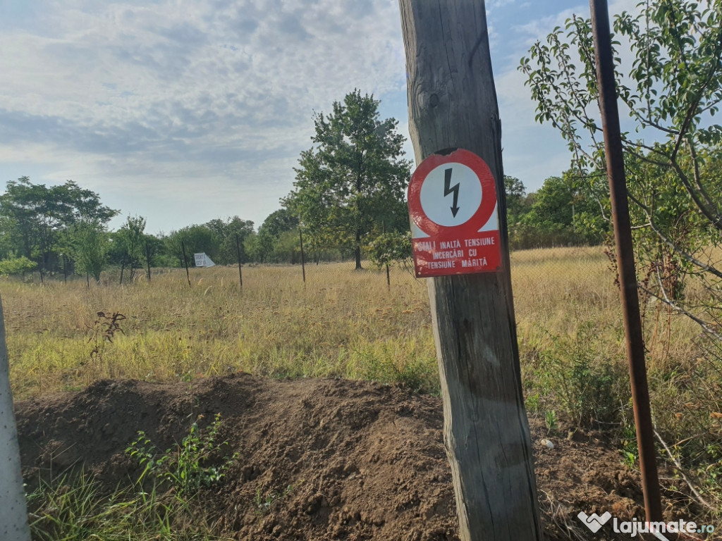 Teren intravilan 2000 mp în Boldesti, str. Padurii