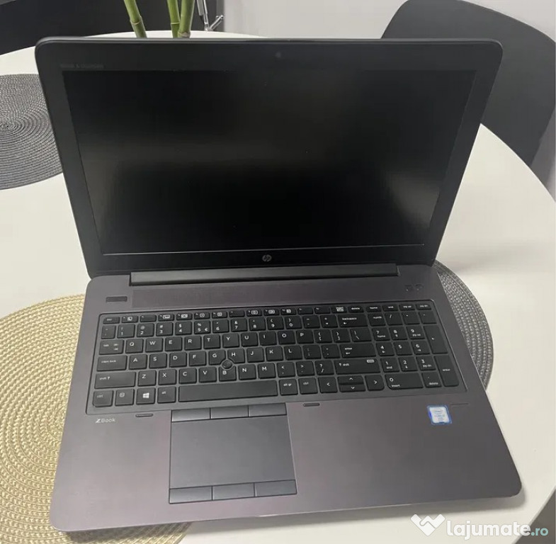 HP ZBOOK 15 G3 I7 32 GB RAM 1024 GB SSD 256 GB HDD