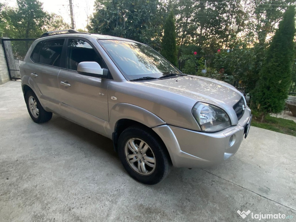 Vând Hyundai Tucson 2.0 CRDI, 4x4