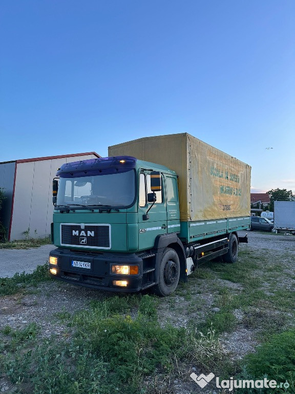 CAMION MAN SI REMORCA IZOTERMA KOGEL