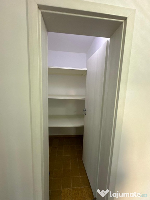 Vand apartament 4 camere Drumul Taberei Valea Argesului nr2