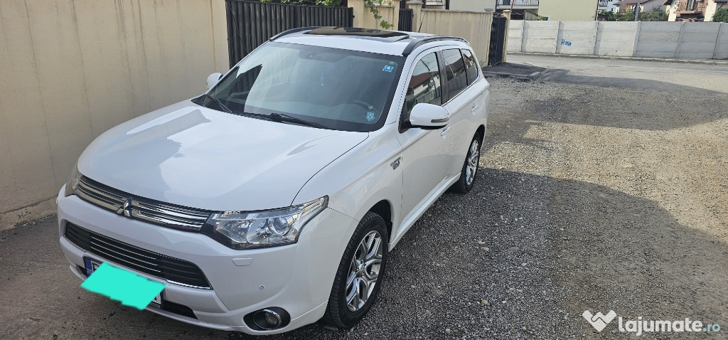 Mitsubishi outlander phev instyle