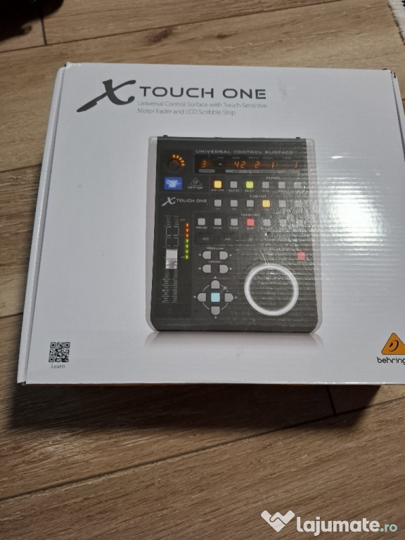 Behringer X-TOUCH ONE