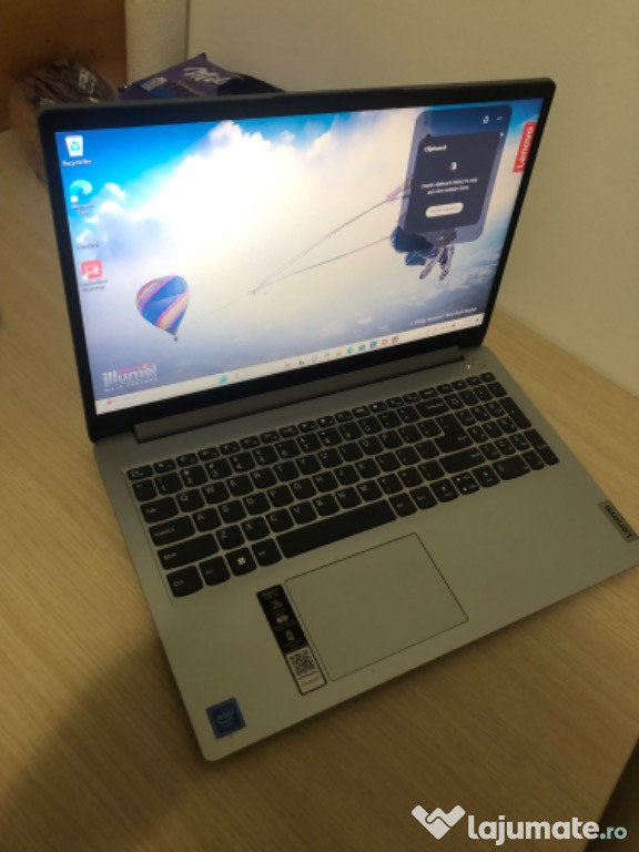 Laptop Lenovo IdeaPad 15”7 a