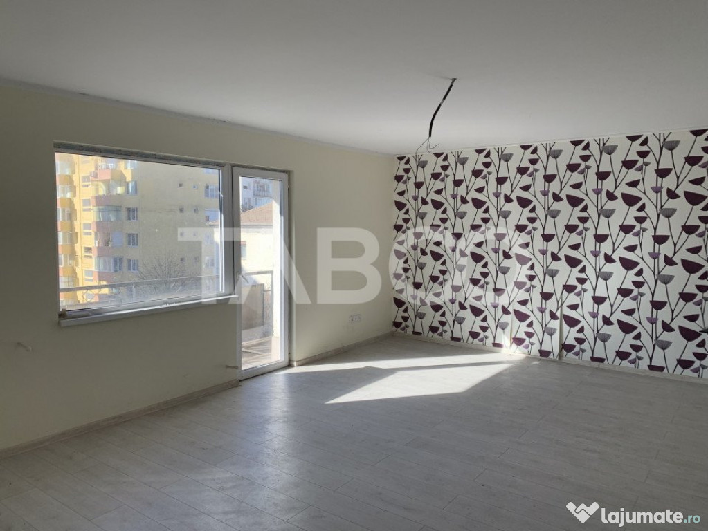 Apartament decomandat 3 camere 77 mpu 2 bai balcon zona Miha