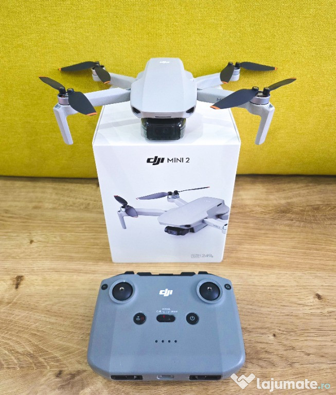 Dronă DJI Mini 2 - Ca nouă!