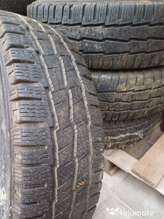 Cauciucuri IARNA 205/75R16C 110/108 Duba