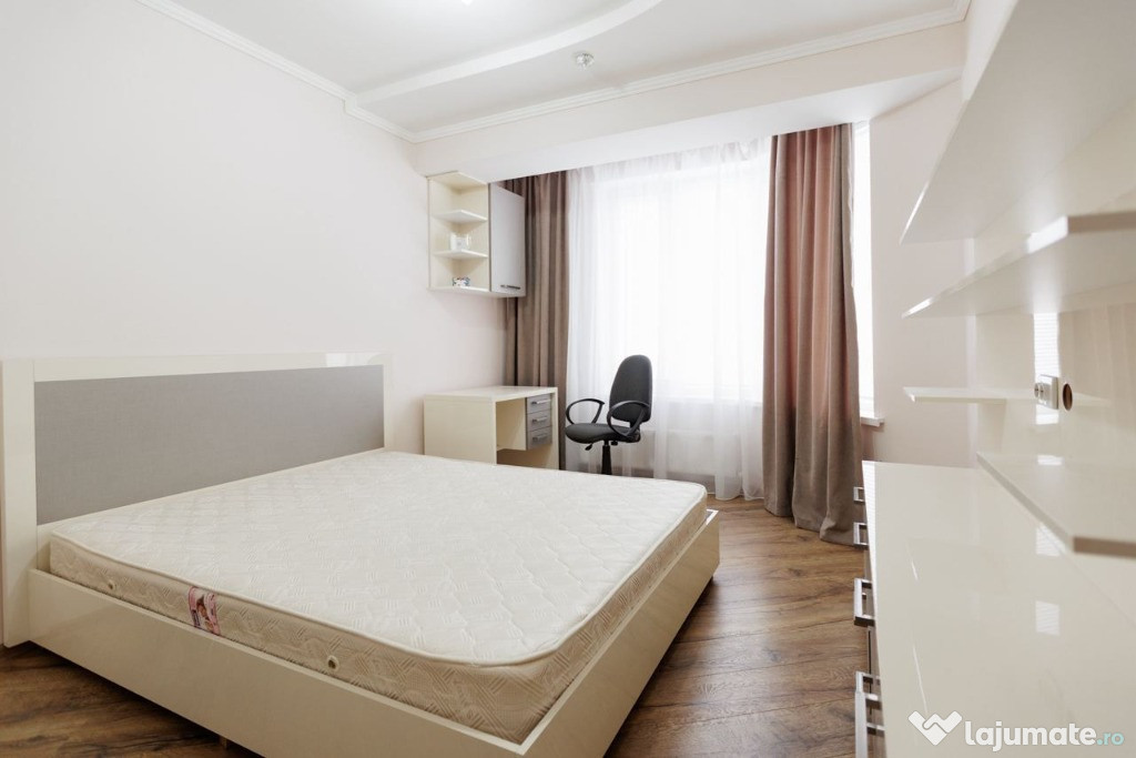 Apartament cu 3 camere in zona Brancoveanu