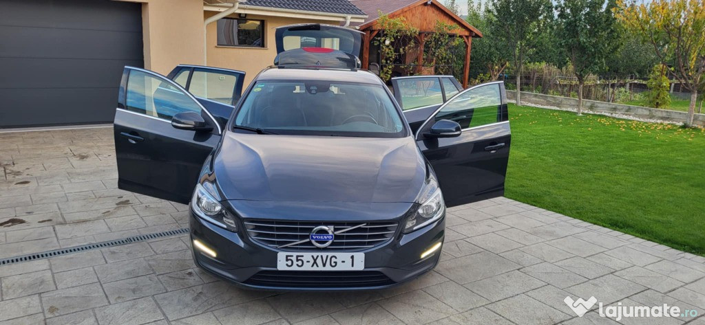 Volvo V60 Navigatie mare color