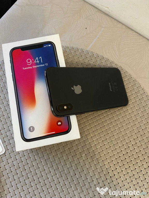 Vând iPhone X (10)