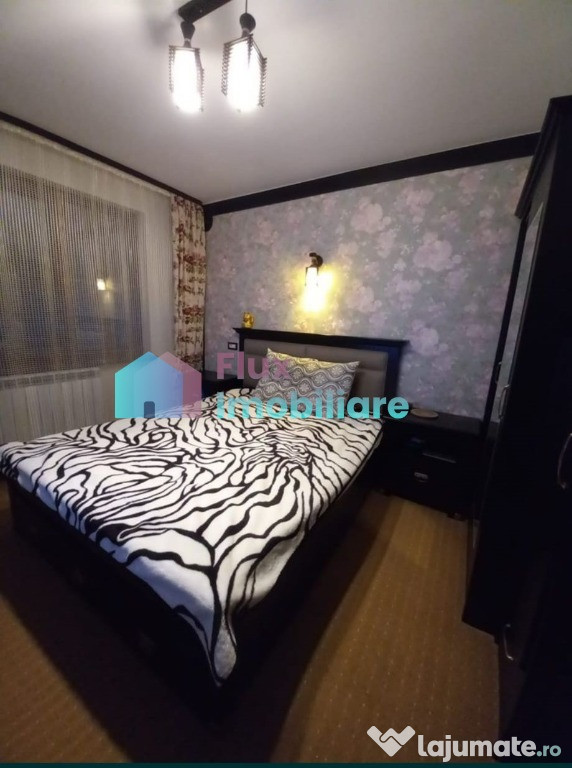 Apartament cu 3 camere etaj 3 zonă ultracentrală