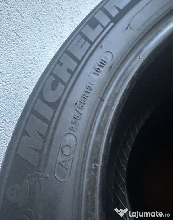 235/55/R19 iarnă Michelin