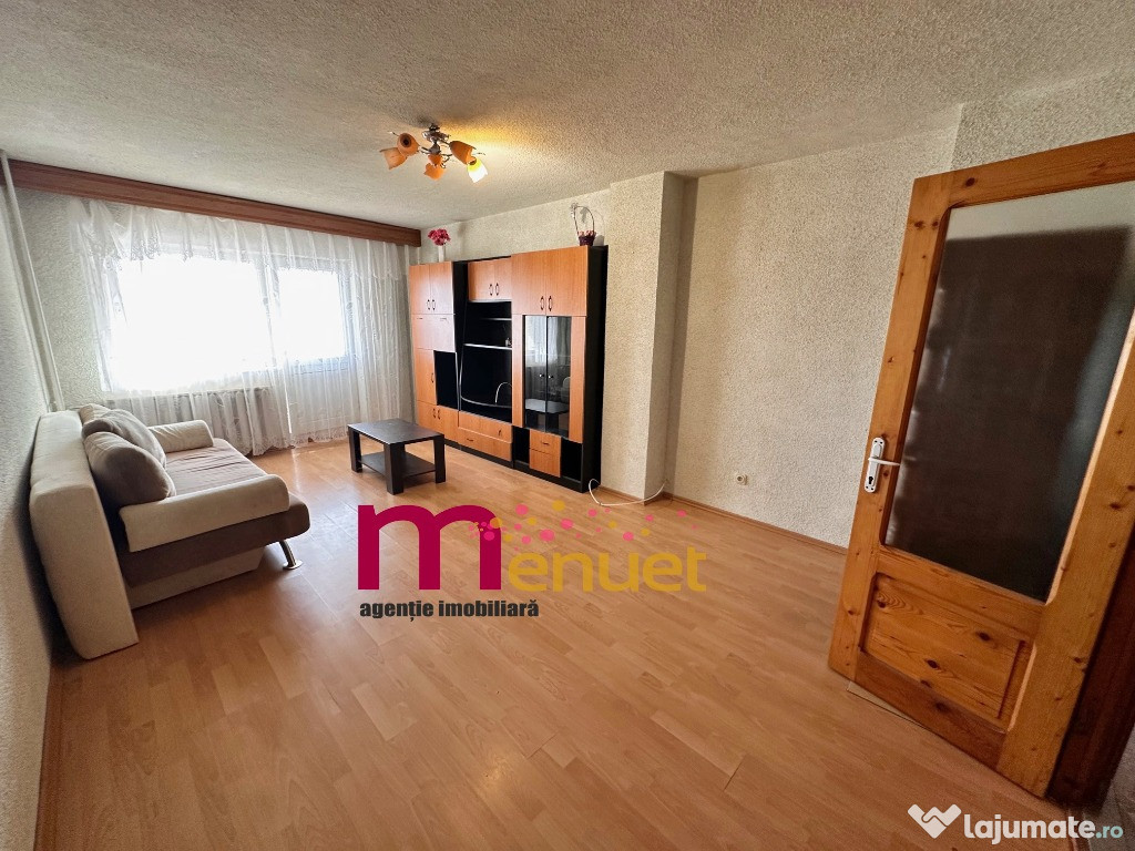 Apartament 2 camere,zona Liceul Economic,etaj 2