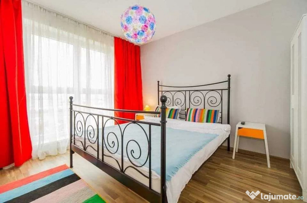 Apartament cu 2 camere, decomandat - zona Tractorul