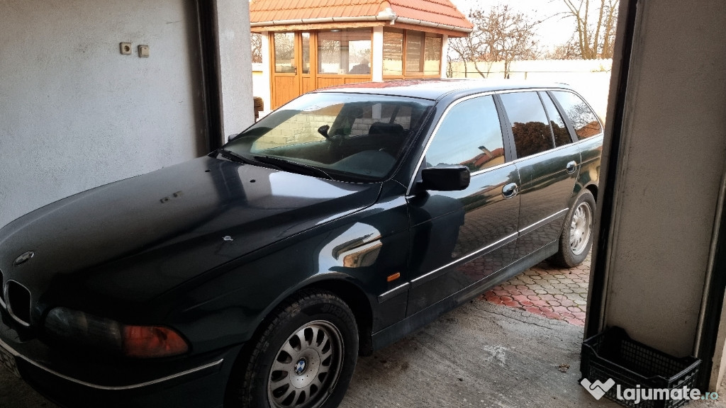 BMW 530D Touring an 1999 3000 cm3 model e39 180 cp