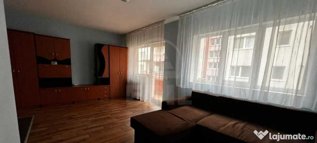 Apartament 1 camera decomandat zona Stejarului