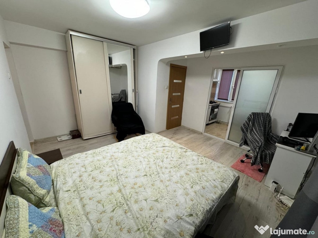 Apartament 1 cameră Podu Roș - șc. Titu Maiorescu, mobilat și utilat