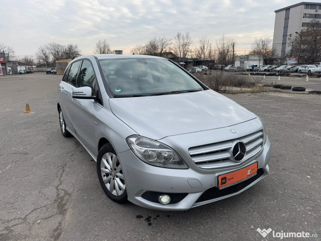 An 2012 “ Cap 1.8 cdi /136 cp “ Navi