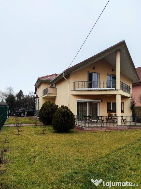 Casa Domnesti, str Putul Olteni, 5 camere, 160 mp utili