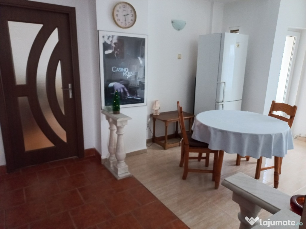 Apartament 2 camere, 2 balcoane, decomandat, Deva, Dorobanti