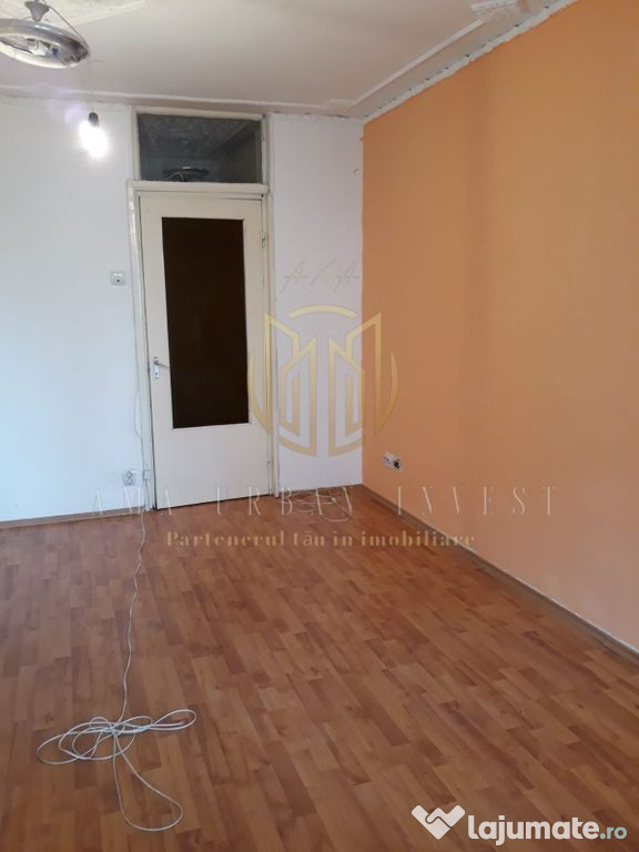 Strada Agricultori vand apartament 3 camere 65000 eur