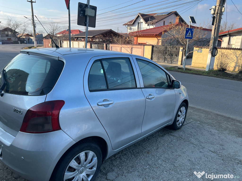 Toyota Yaris 1 singur proprietar de nouă