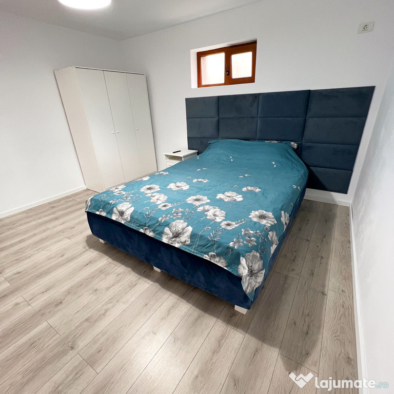 Inchiriez apartament in regim hotelier