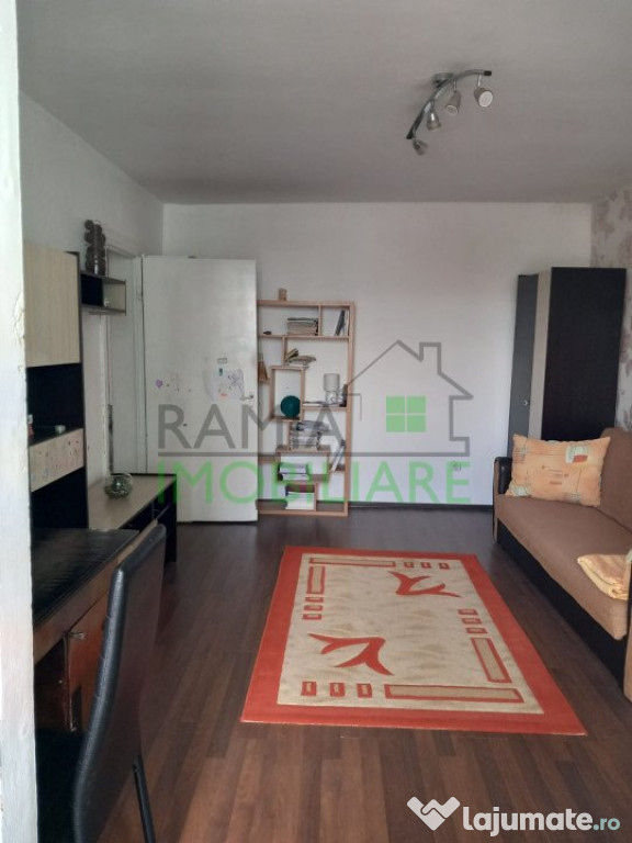 Apartament 4 camere decomandate