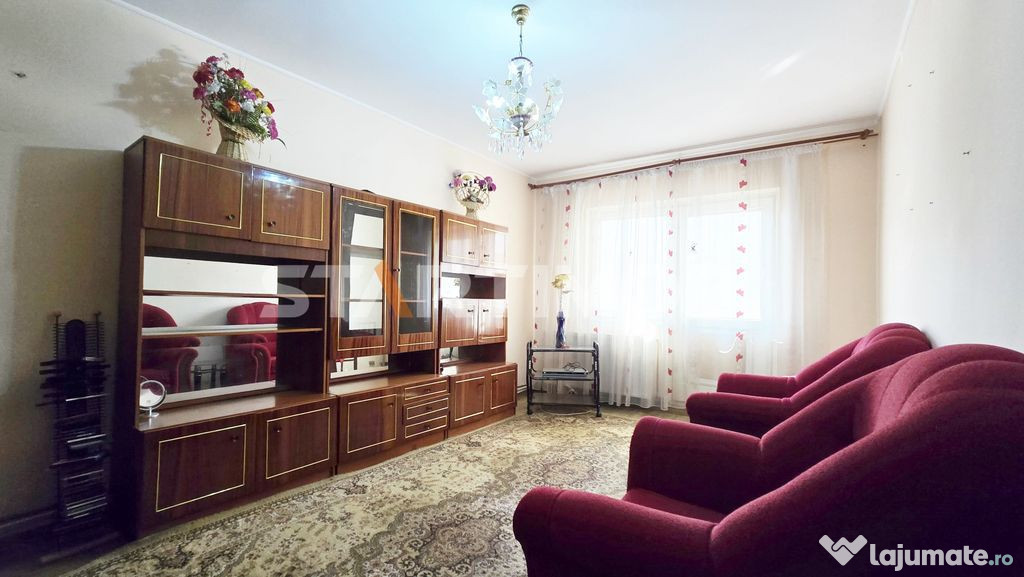 Apartament 3 camere cu parcare