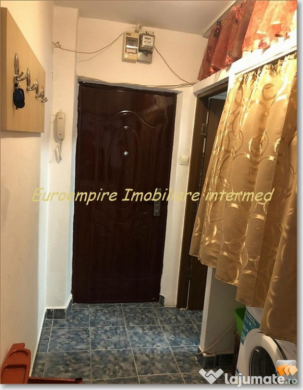 Apartament 3 camere zona Tomis 3