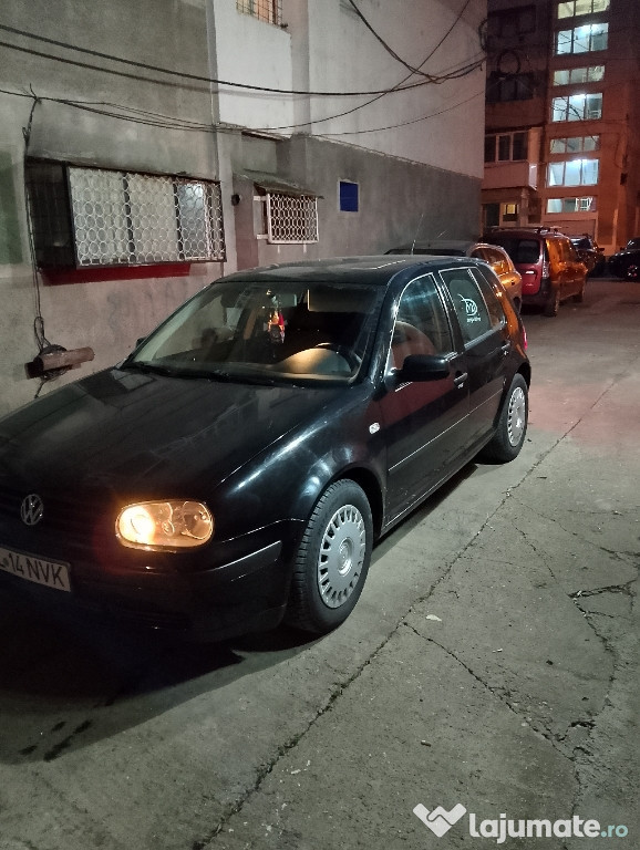 Vând vw golf 4 an 2004