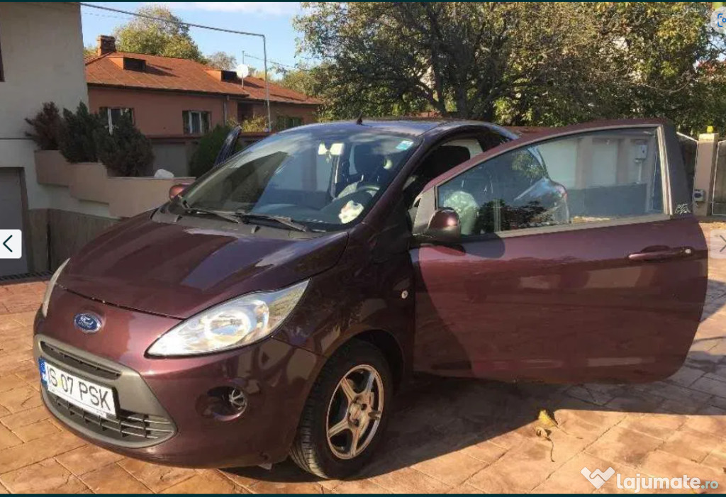 Persoană fizică vând Ford KA 2012