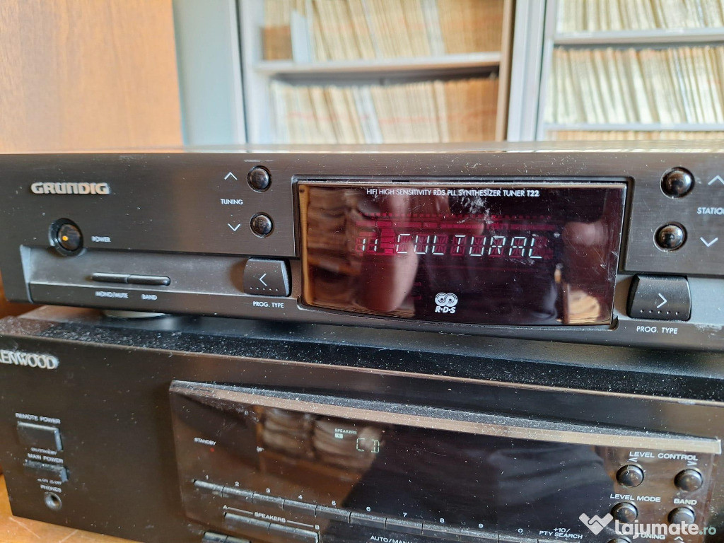 Tuner Grundig T22 RDS Nu trimit in tara