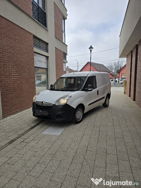 Opel Combo Frigo Euro5