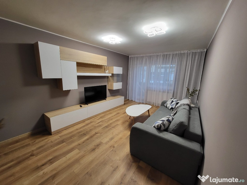 Închiriem pe termen lung apartament modern, 2 camere, centrul Constan