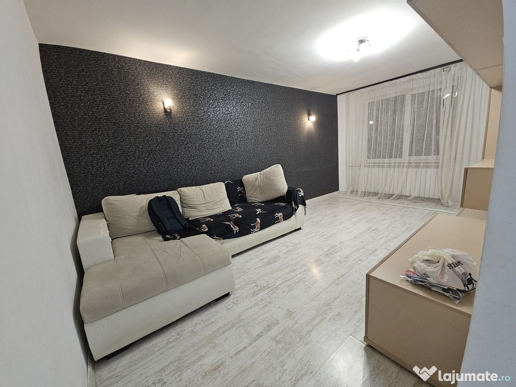 Apartament 3 camere, Metrou Brancoveanu