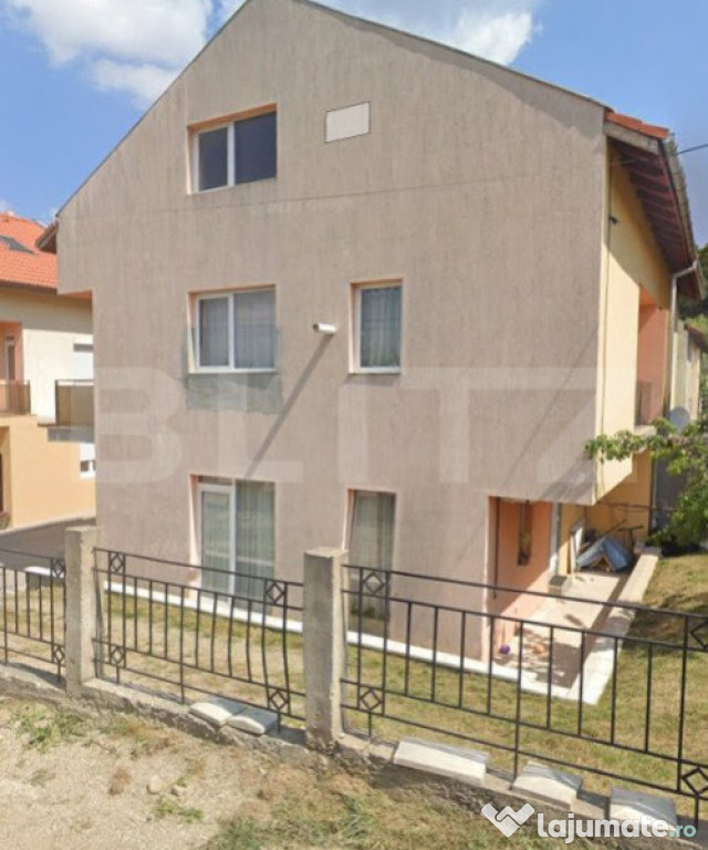 Duplex 3 Camere, 144 mp Utili, Zonă Superbă în Făget, Cl