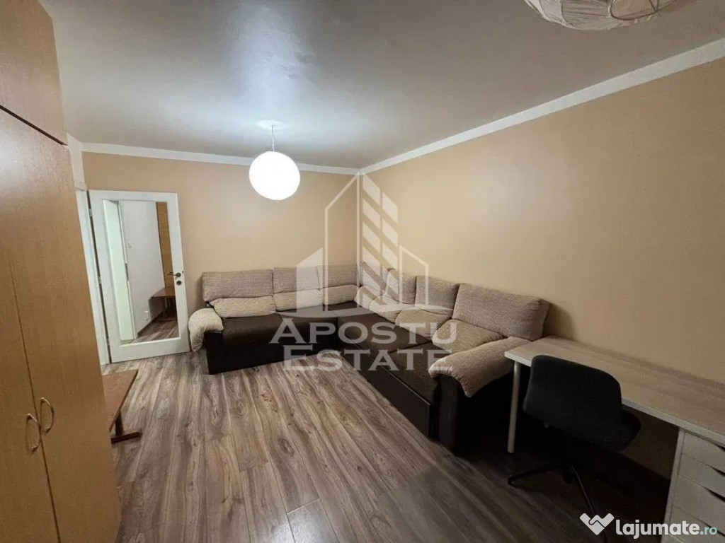 Apartament cu 2 camere, centrala proprie, zona Lipovei