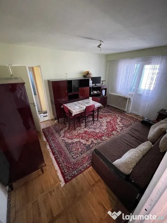 Apartament 2 camere, zona Aleea Armatei