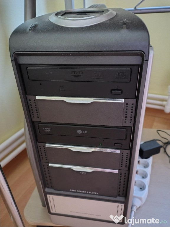 Unitate centrala si monitor