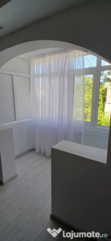 Apartament 2 camere renovat de închiriat Mioriței 22 Decembrie